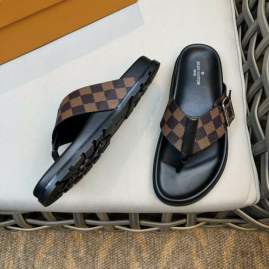 Picture of Louis Vuitton Slippers _SKULVsz38-45mnf01151445